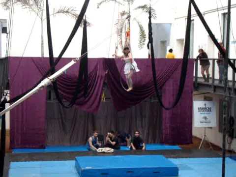 Neryssa Sayuri -Lira na Trilha da Fábrica de Cultura Belem  2016