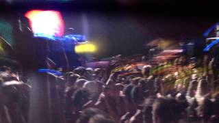 Logistics drops Calyx & TeeBee - Skank LIVE @ Rhythm & Vines 2012
