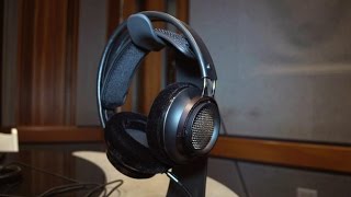 Video thumbnail for Philips Fidelio X2 Headphones by CNET