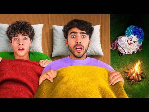 DORMIMOS UNA NOCHE EN LA CASA DE CARTÓN