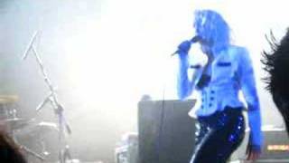 Bodies [Live @ The Enmore] - Little Birdy