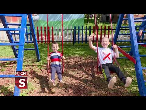 Obnovljeno dečije igralište