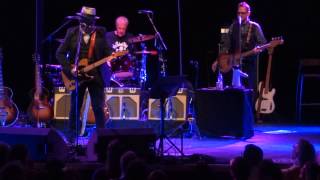 Elvis Costello &amp; The Imposters - Cry Cry Cry (Johnny Cash cover) - 19 July 2013 - 013 Tilburg