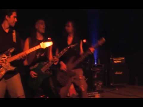WarDanZ Hallowed be thy name Live (cover Maiden)