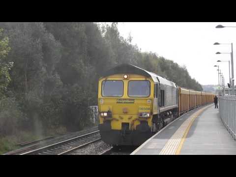 Freightliner 66508 hauls ballast through Chesterfield 8/10/14