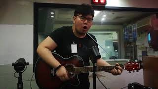 Ayoko by Uds at DWIZ's Words and Music by Richard Merk