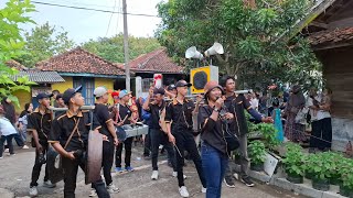 Download lagu Payung Hitam Musik Tanji Bisma Stable || Live Cikamurang mp3 Download lagu Payung Hitam Musik Tanji Bisma Stable || Live Cikamurang mp3