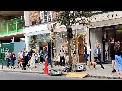 London. Summer Outfits Ideas. Street Fashion.