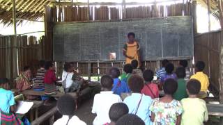 preview picture of video 'Working With Needy In Papua New Guinea'