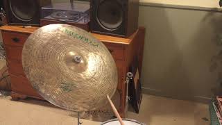Video thumbnail for Istanbul Agop 21" Agop Signature Ride Cymbal - 1935g by Setch On Drums