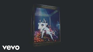 Flower - Moon Jellyfish