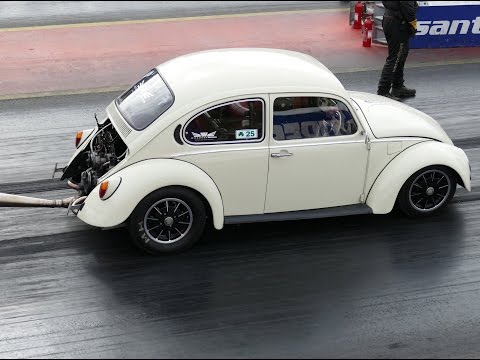 2016 VW Action - Neil Wilkinson 2276cc VW Beetle - 12.81 @ 103mph