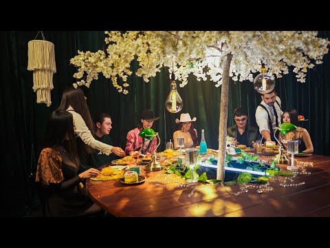 Bagatelle (BTS Lyric Video) - Alex Favela, Yeri Mua, Sebastian Esquivel, Eugenio Esquivel