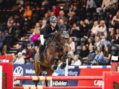 Cadence von Cador und Louis-Fynn Tschischke im Finale der Waldbach Amateur Tour