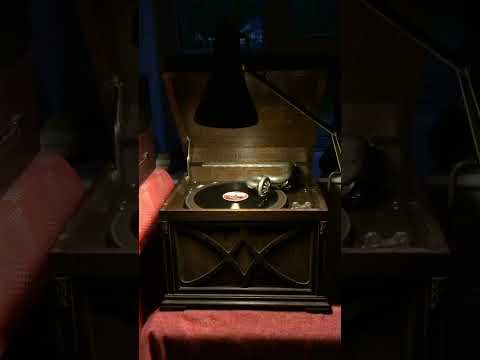 Moonlight In Vermont…. By… Johnny Smith Quintet with Stan Getz.  1953