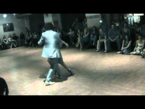 Juana Sepulveda  and  Mariano Frumboli  are  dancing  to  the  tango  "  Sin Lagrimas  "