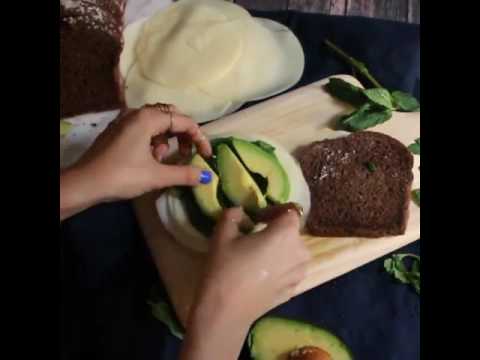 download lagu mp3 mp4 Grilled Cheese With Avocado And Spinach, download lagu Grilled Cheese With Avocado And Spinach gratis, unduh video klip Grilled Cheese With Avocado And Spinach