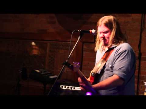 Greg Humphreys Electric Trio – Am I Losing My Mind – Live at The Rongovian Embassy