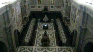 preview picture of video 'Musica nella Basilica del Monastero del El Escorial'