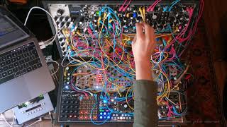 Modulating Instruo's Harmonaig: Bursts of audio rate control voltage as an articulation or accent.