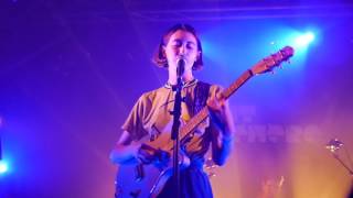 Frankie Cosmos / Outside with the cuties