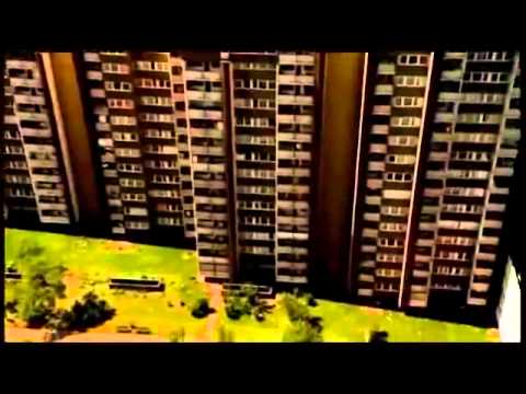 Am Kölnberg in Meschenich werden Leichen von Verbrechens-Opfern einfach vom Dach geworfen!