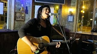 LIVE IN LONDON // Mystery Man