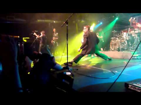 FIF Blue Comb 78 2.MTS