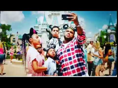 My appearance on ABC's Black-ish. S3 Ep1 - 'VIP'.