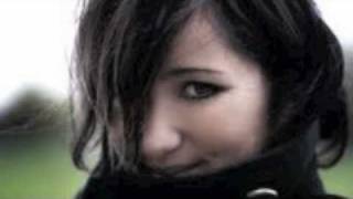 Somebody To Love - Rhythms del Mundo featuring KT Tunstall