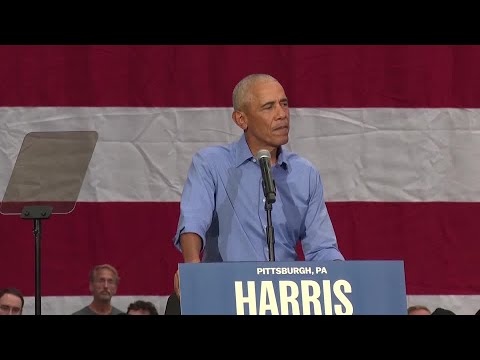 Barack Obama bashes Donald Trump in emotional speech | REUTERS