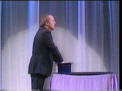 Paul Daniels - Rabbit from a Hat