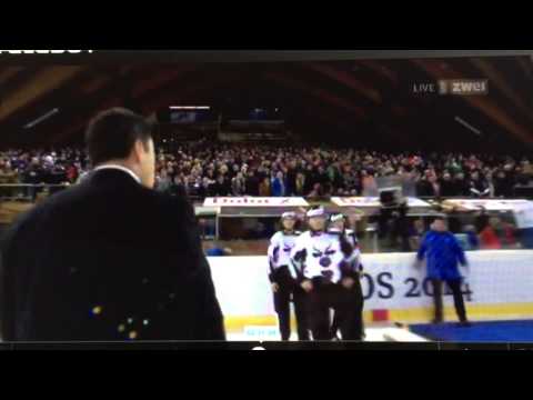 Guy Boucher rastet aus