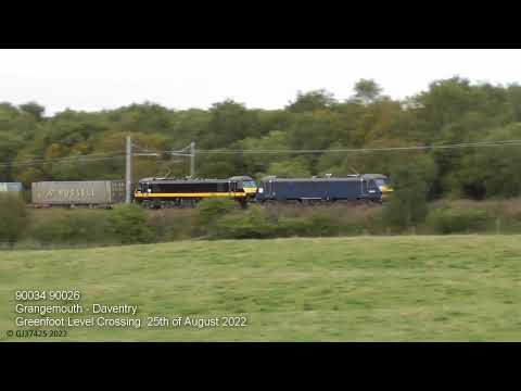 90034 & 90026 Grangemouth - Daventry Intermodal hurries by Greenfoot: 25/08/22