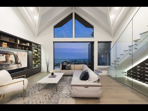 2021 Davies Way | Sunset Strip - The Agency