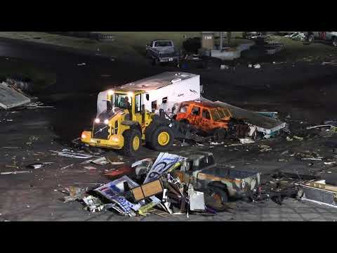 FIGURE 8 TRAILER RACE - Grundy County Speedway | 08/10/2024