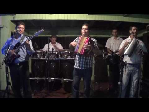 DULCE Y TIERNA - MANUEL & ABDIEL Y LOS CONSENTIDOS