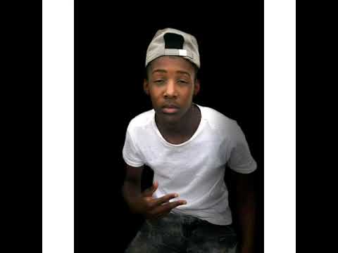 Dj SomzaRSA no Dj Sandiso -shona phantsi (Team Senz'Gqom )Gqom lite