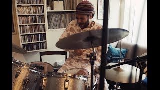 Yussef Kamaal - Calligraphy - Impro Jam Guitar funk jazz session