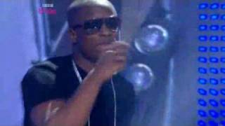 Craig David feat. Tinchy Stryder - Where&#39;s Your Love? Live at Mobo&#39;s