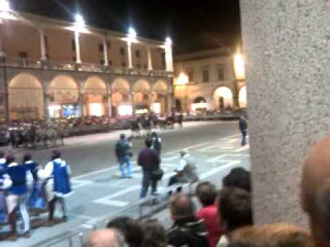 Premiazione bandiere rioni Faenza 2011, giro botte