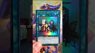 Yu-Gi-Oh! Falscher Held in Ultra Rare LART Version