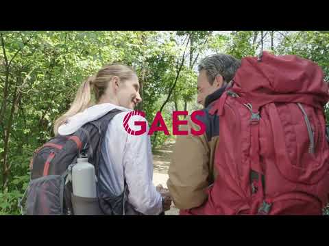 Escucha con claridad, cuida con dedicación