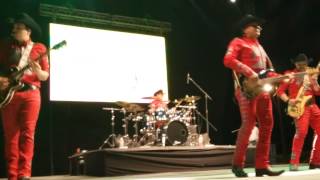 EL GIGANTE DE AMÉRICA/BOTAS Y SOMBRERO