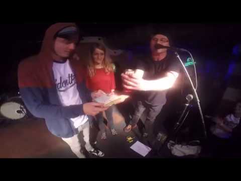 Ajdontker - Ajdontker - Nad věcí (oficiální videoklip)