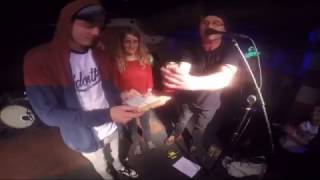 Video Ajdontker - Nad věcí (oficiální videoklip)