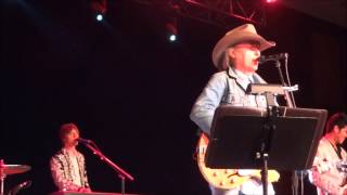 Dwight Yoakam, Run Run Rudolph LIVE, 120913