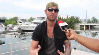 Chat w Country Star Brett Young on new hit single 
