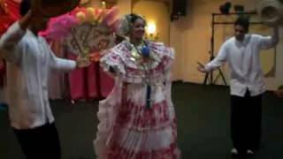 preview picture of video 'Danza La Espina - www.panamafolkdress.com'