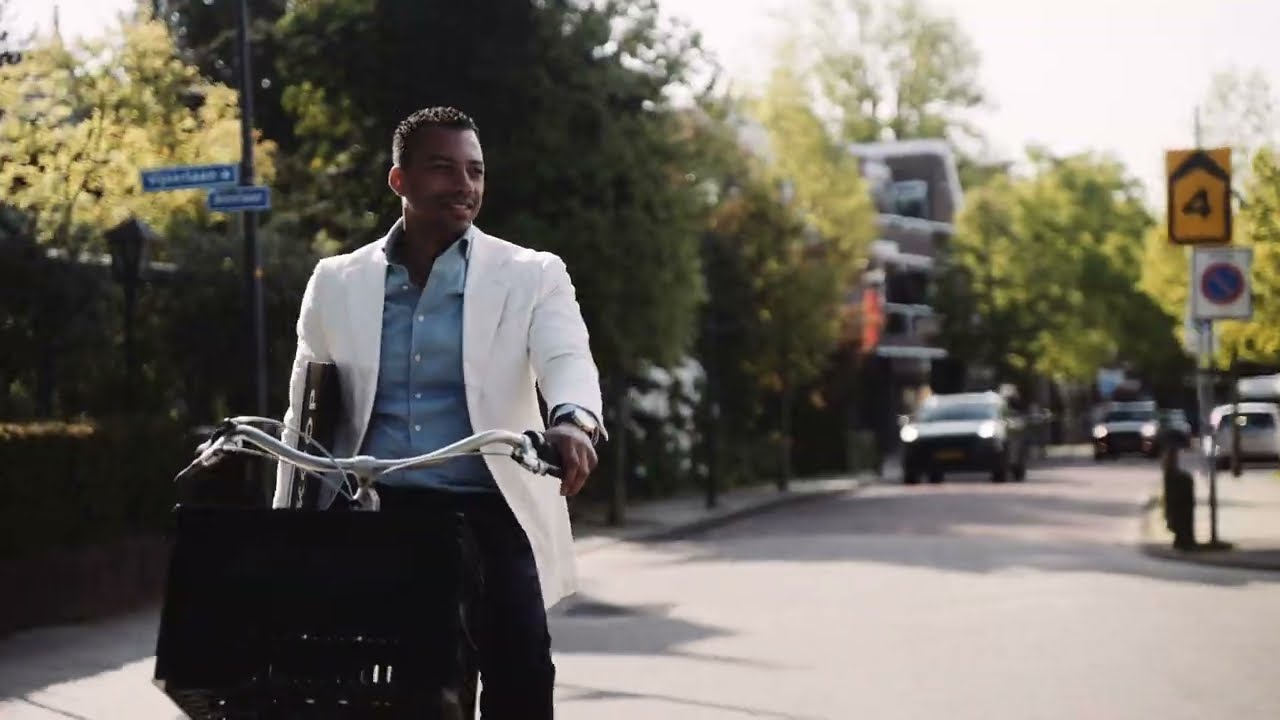 Nieuwe woning te koop in Bergen NH (Notweg 43 te Bergen) Makelaar Joshua Pinedo leidt u rond!